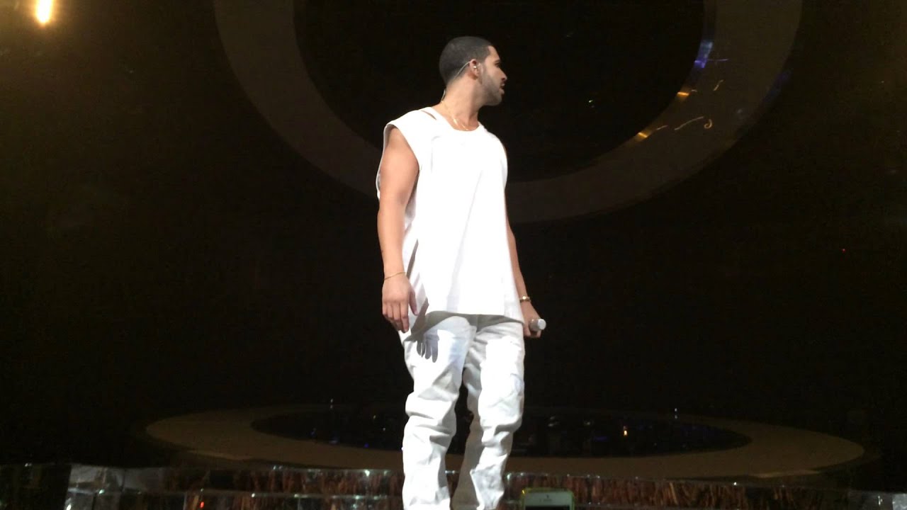 Drake: Pop That (Live) - Would You Like a Tour - Newark, New Jersey