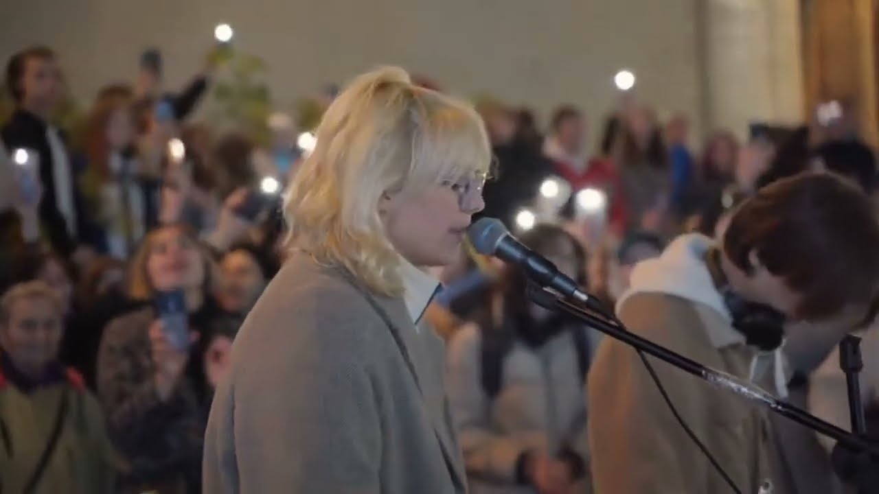 Heller Streifen Naoko Diana Loginova StopTime Eng. Deutsche Untertitel Светлая Полоса Light Stripe