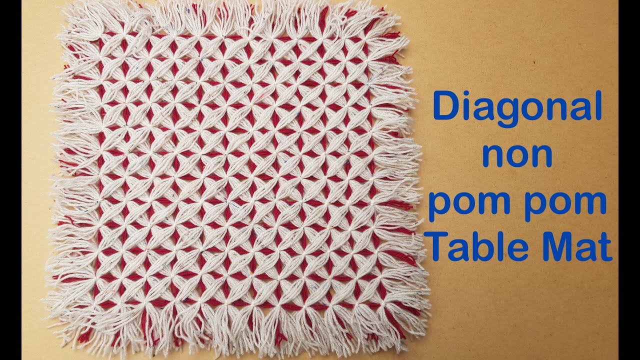 Diagonal non pom pom table mat | 4K ULTRA HD