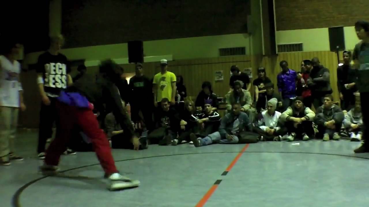 JokaZooh vs Reckless @ Mainhatten Cypher Battle 2010