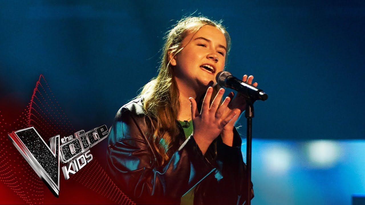 Overcoming adversity with the help of music | Darcie performs Bruises | The Voice Kids UK 2022