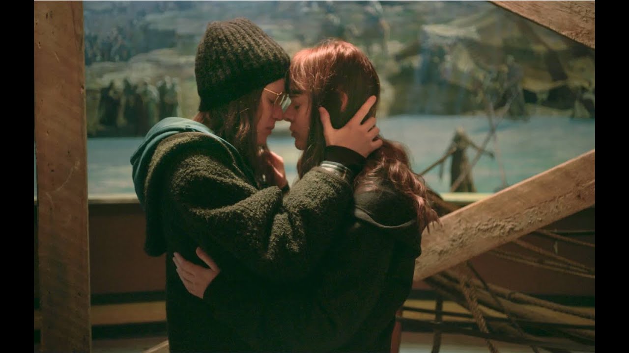 Jaime and Marike: lesbian romance storyline