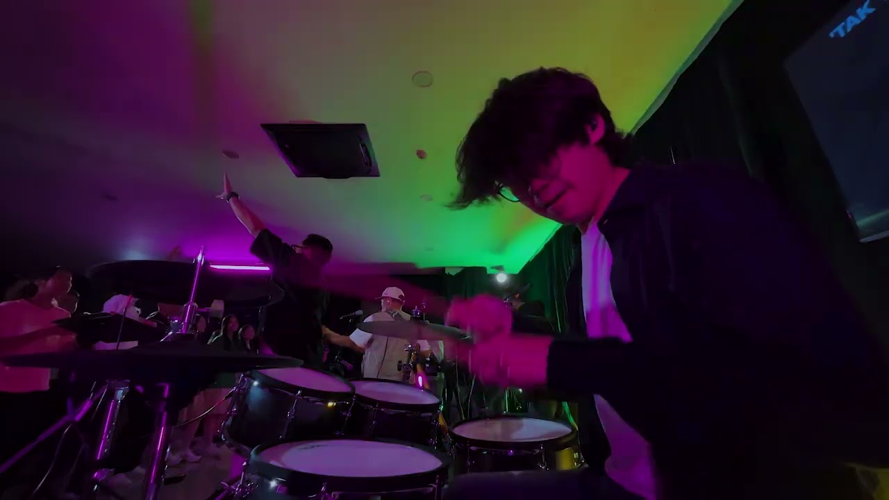 Ajaib Kau Tuhan - C3 Freedom - Undvd x Barry Likumahuwa - Drumcam