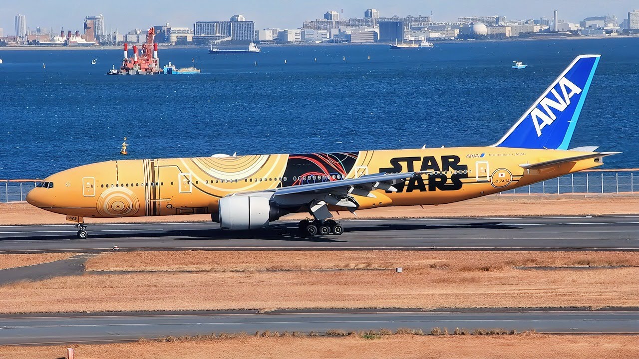 スターウォーズC-3PO-ANA-JET着陸後誘導路移動・羽田空港・2026/1/6・１月9日で運行終了
