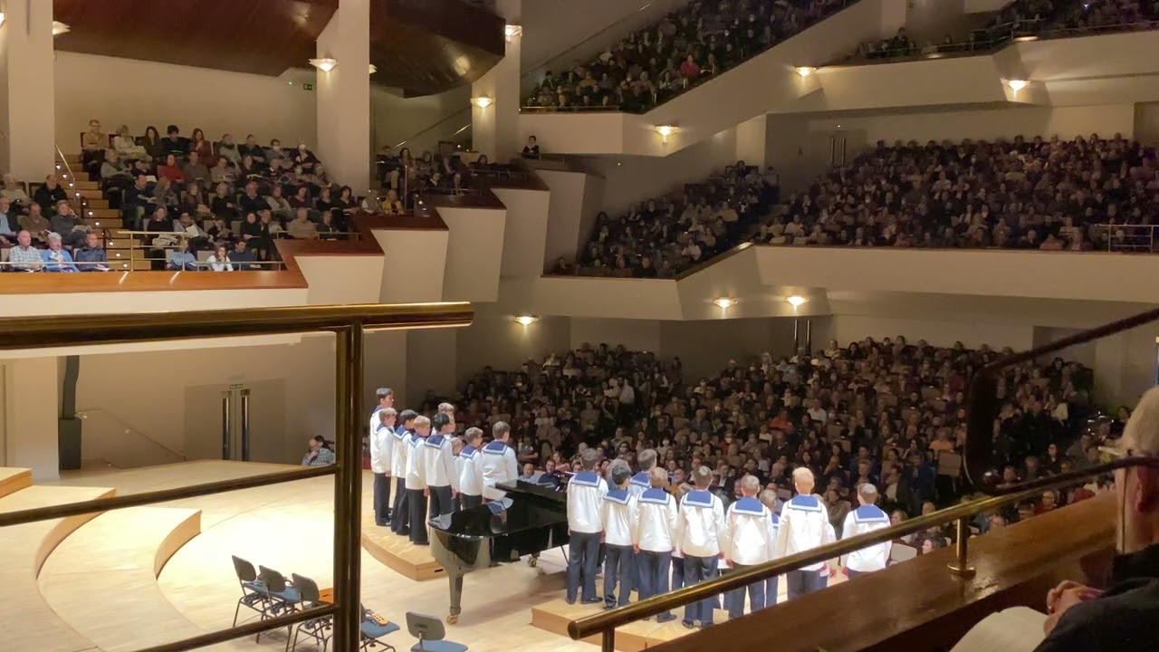 Vienna Boys Choir / Niños cantores de Viena - Nella Fantasía
