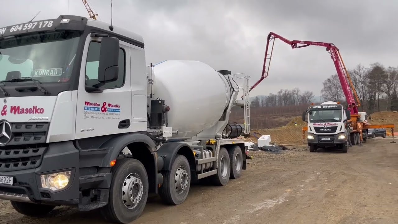 Betonowanie płyty przy użyciu pompy SERMAC 5Z37 - Betoniarnia Masełko&Masełko #21