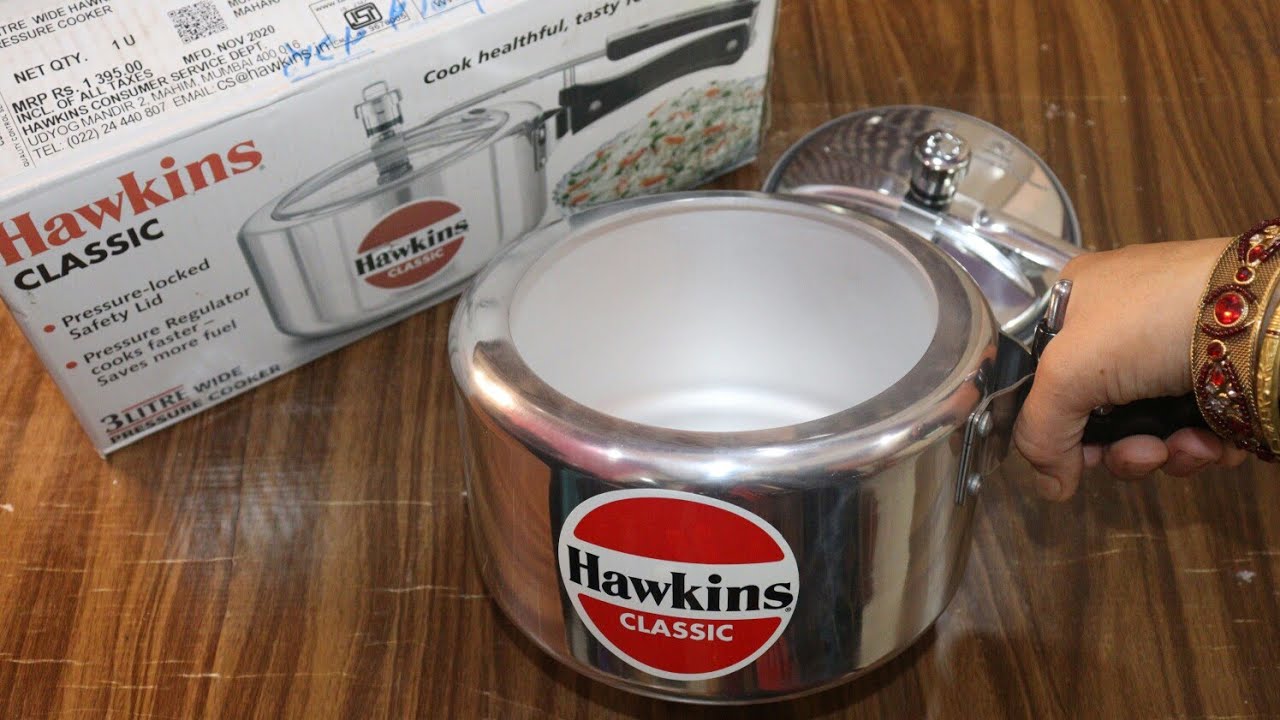 Hawkins  classic wide 3 litre pressure cooker  inner lid unboxing and demo
