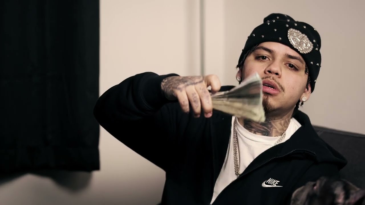 AmgJay - Wake Up (Official Music Video)