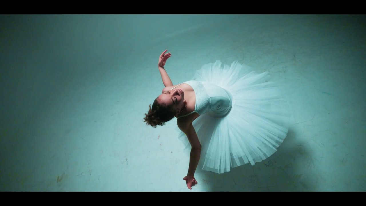 EYE'S BERG - BELDIA (CLIP OFFICIEL)