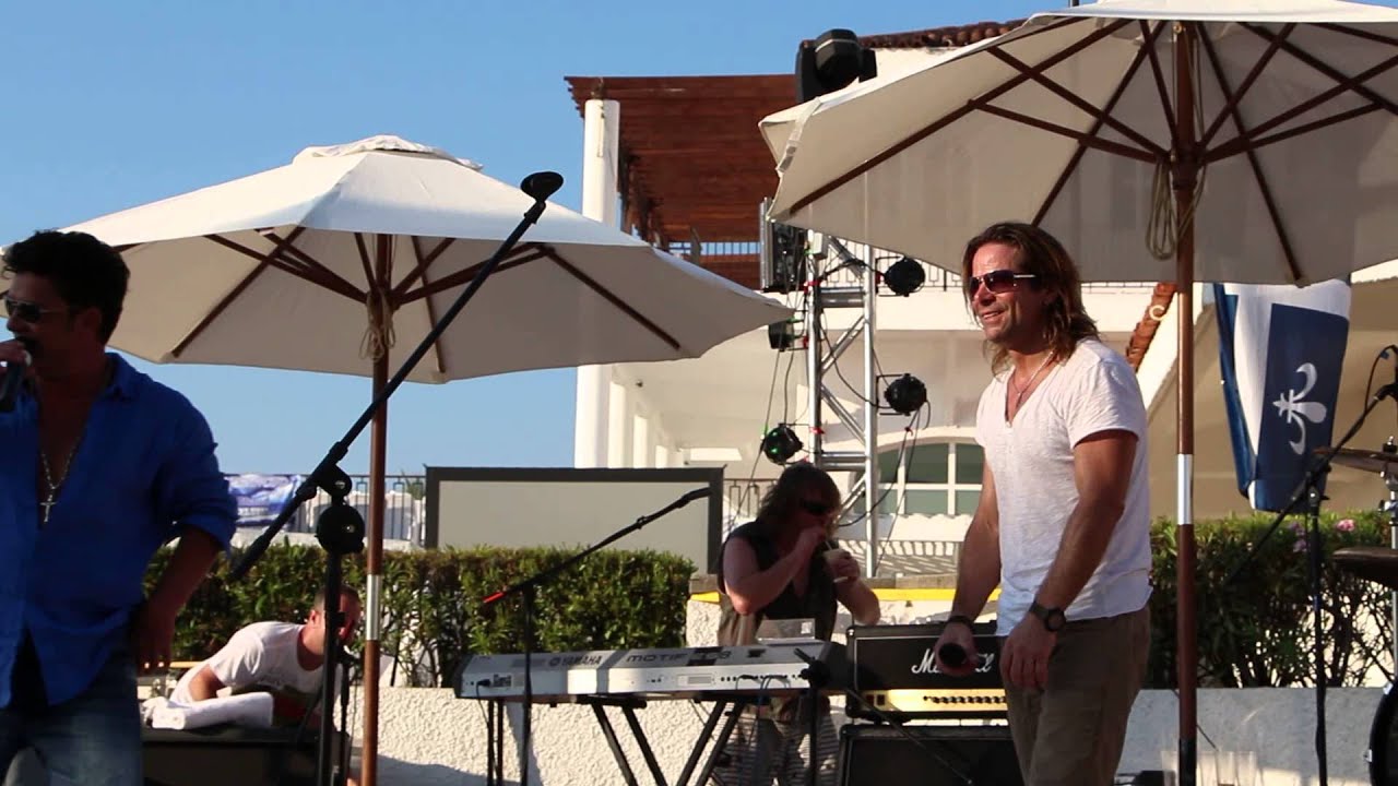 Rick Hughes sings Stones, Duo Eric Lapointe One Hundred Years from Now Ixtapa 2014