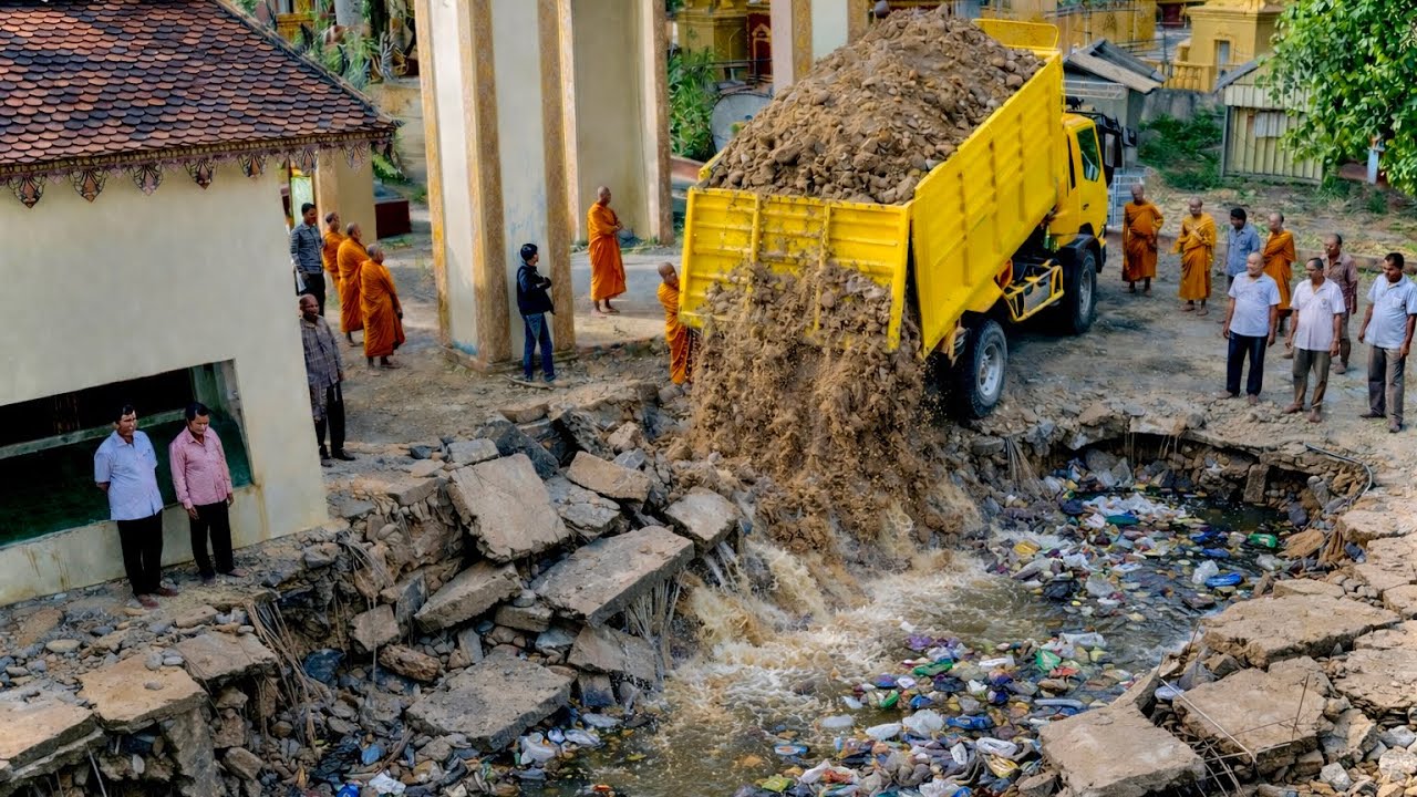 Start Opening New Project!!Bulldozer KOMAT'SU D20P pushing Soil into flooded​ & Trucks 5Ton.