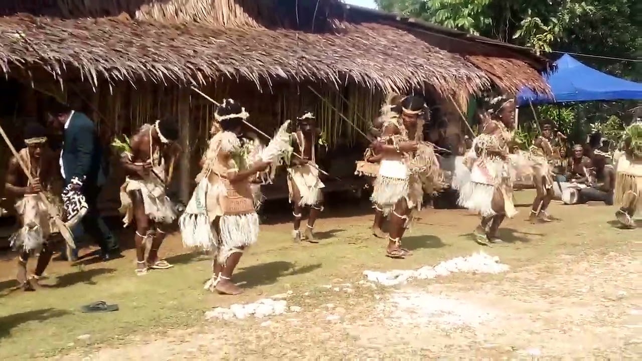 Bipi Island Garamuit Dancers Manus Island