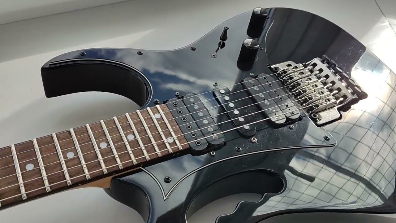 Обзор Ibanez Jem-Jr  года эдак 2009