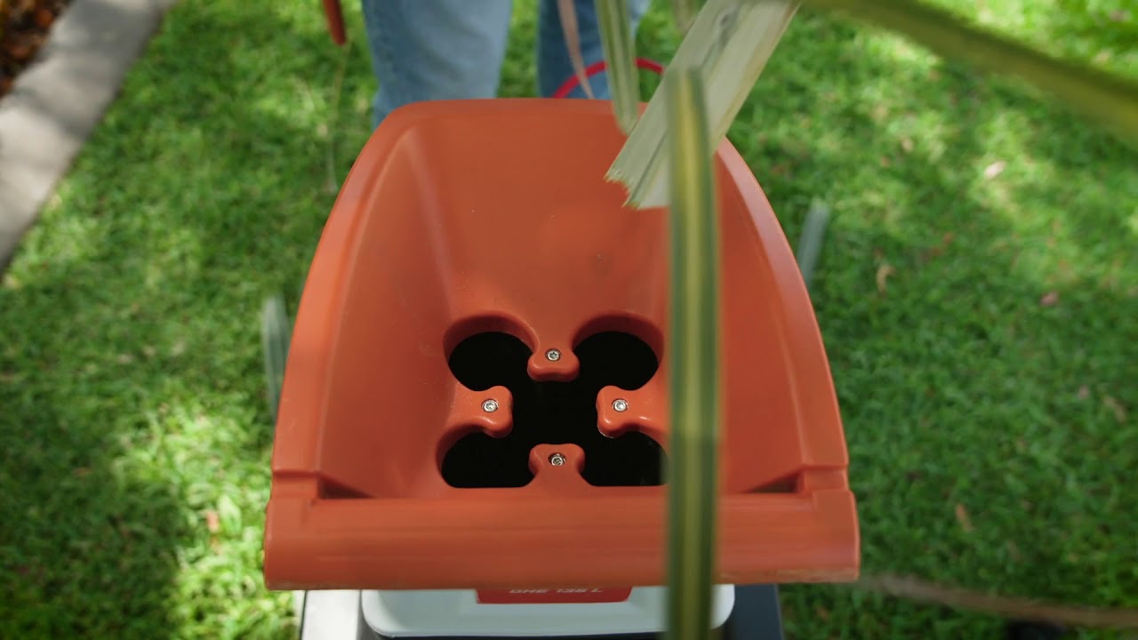 Garden Shredder STIHL GHE 135 L - Test / Review: The Garden Gurus