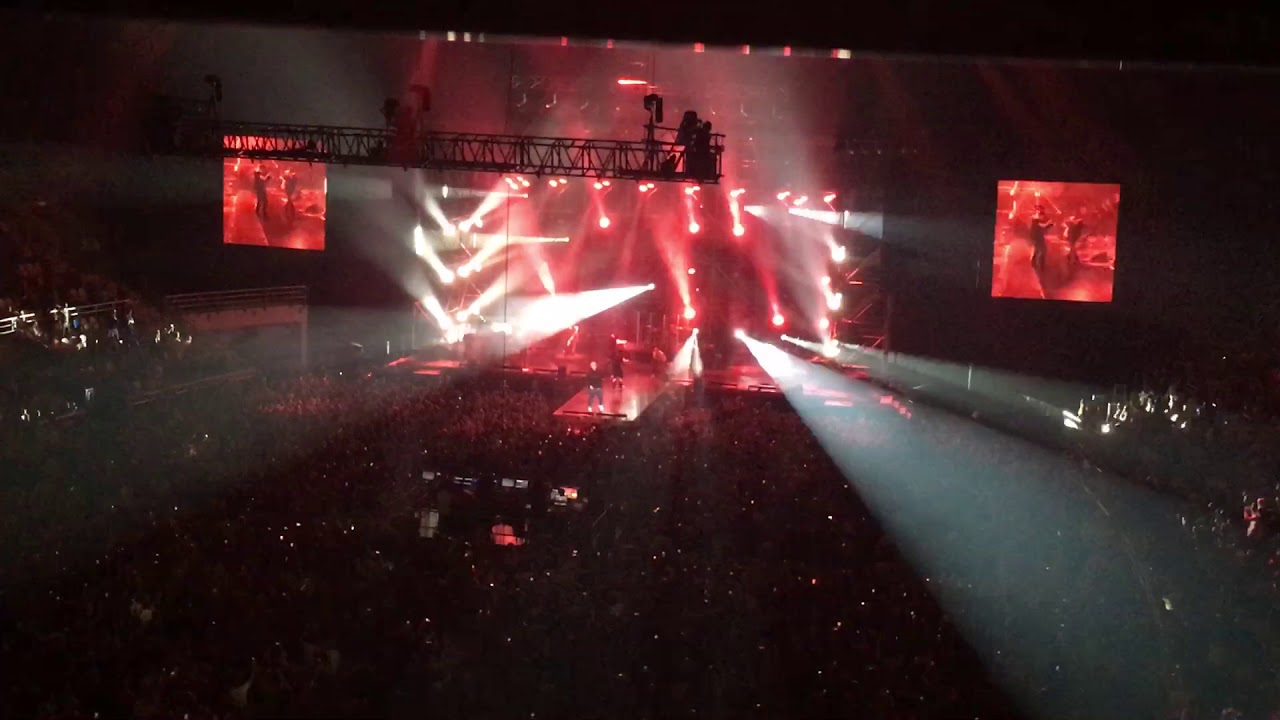 Скриптонит feat 104 - Мультибрендовый live Москва ДС 