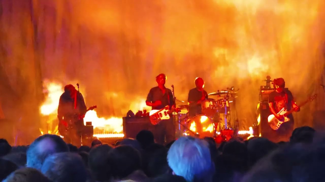Tocotronic - Das Geschenk   24.01.2026   Batschkapp Frankfurt