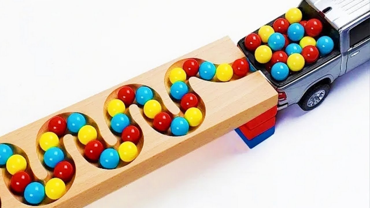 Marble Run Race ☆ HABA Slope & Retro Makita Truck, Garbage Truck, Excavator, Dump Truck, Ambulanc