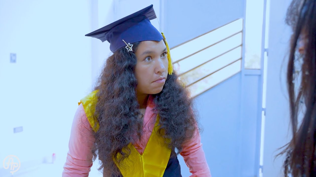 Mi prima arruinø la fiesta de mi graduacion por ɛnvidia 😡