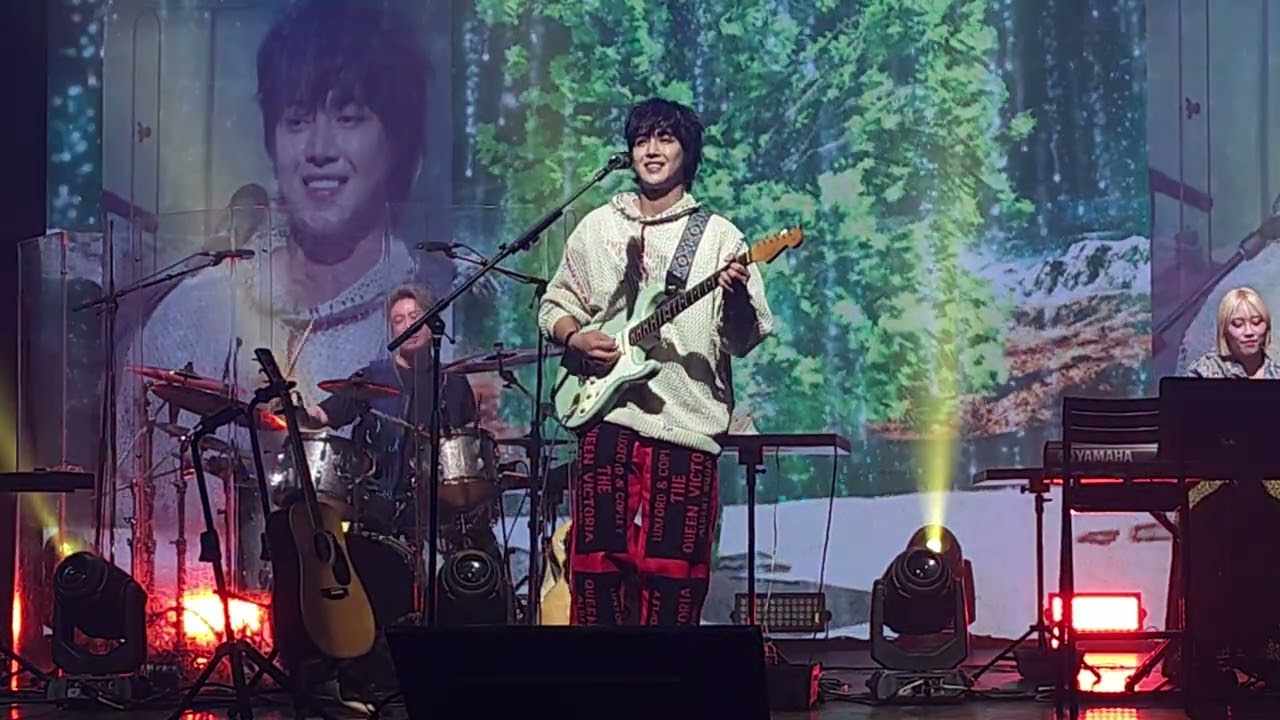 Kim Hyun Joong in Brazil World Tour Rising Impact (A Tearful Rain - Cupid's Arrow - Your Story)
