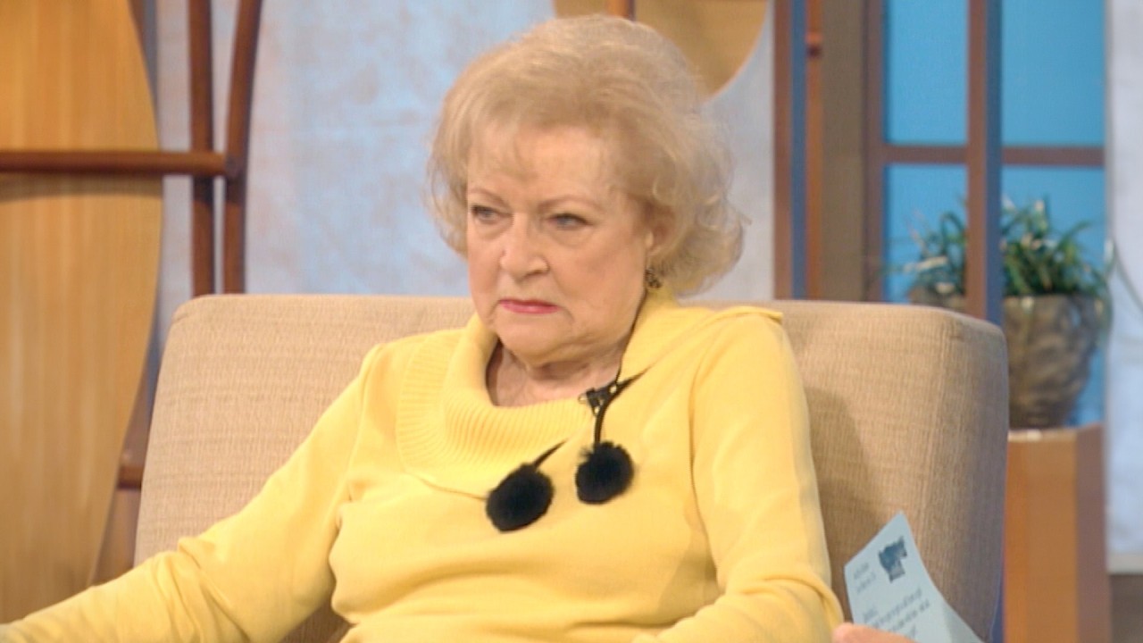 Betty White’s 84th Birthday & Hilarious Romance Advice!