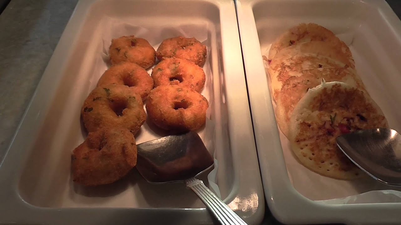 Famous Mumbai Taj Palace Hotel