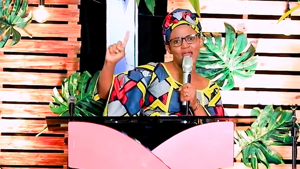 UBUHAMYA😭BUGUSUBIZAMO IBYIRINGIRO YESU NZAJYA NKUVUGA NEZA WANGIRIYE NEZA YESU ARAKORA