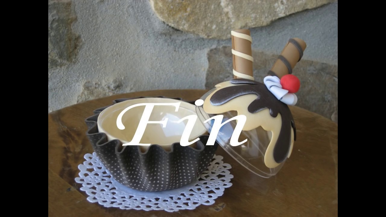 Dulcero, portagolosinas con forma de cup-cake con goma eva foamy