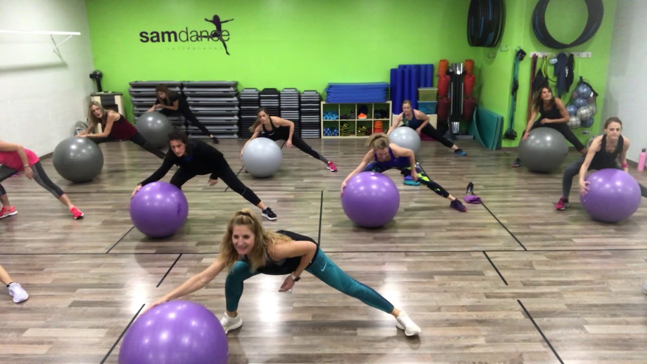 CLASSE AMB FITBALL (29-10-20)