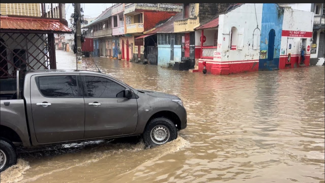 🆘 SOS 🆘 : GWO LAPLI KAP TONBE DEPI YÈSWA NAN VIL OKAP KOZ PLIZYÈ ZÒN DEJA INONDÉ 