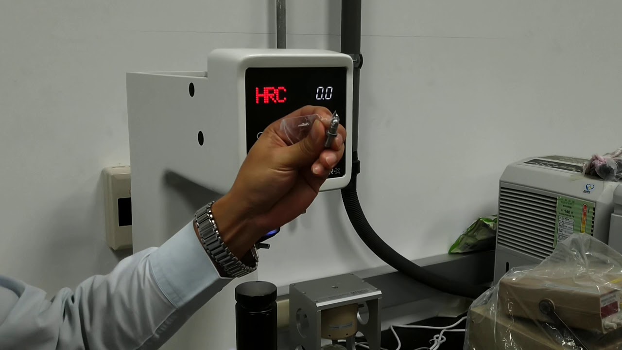 洛氏硬度機