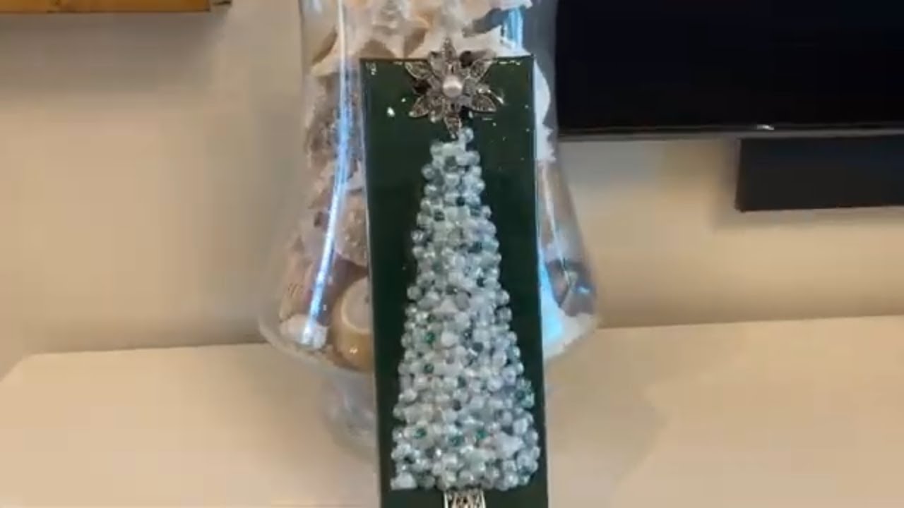 # 124 HOW TO PAINT BEADS WITH IRIDESCENT MEDIUM FOR A CHRISTMAS TREE, RESIN ART  2022