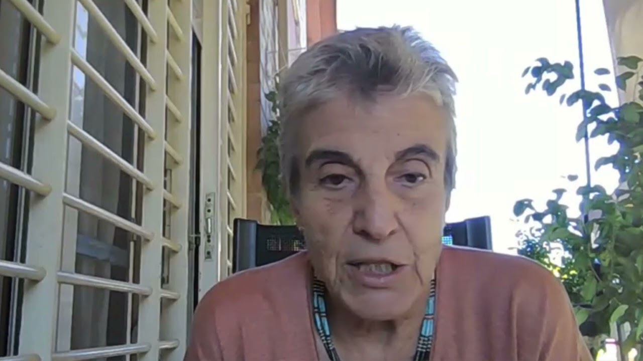Anna Freixas sobre las j&oacute;venes