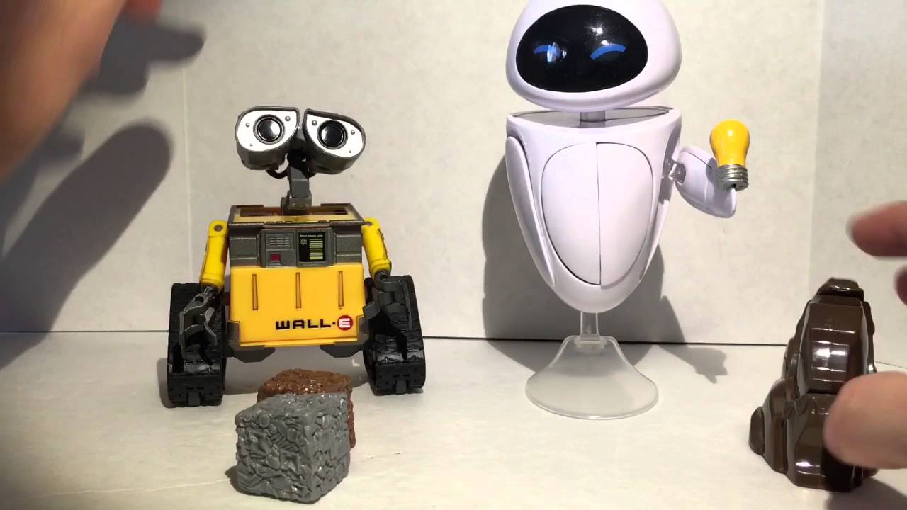 Disney Pixar's Wall-E and Eve Action figure Toy Review