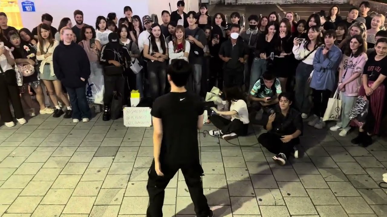 HONGDAE K-POP BUSKING - [2PM] My House