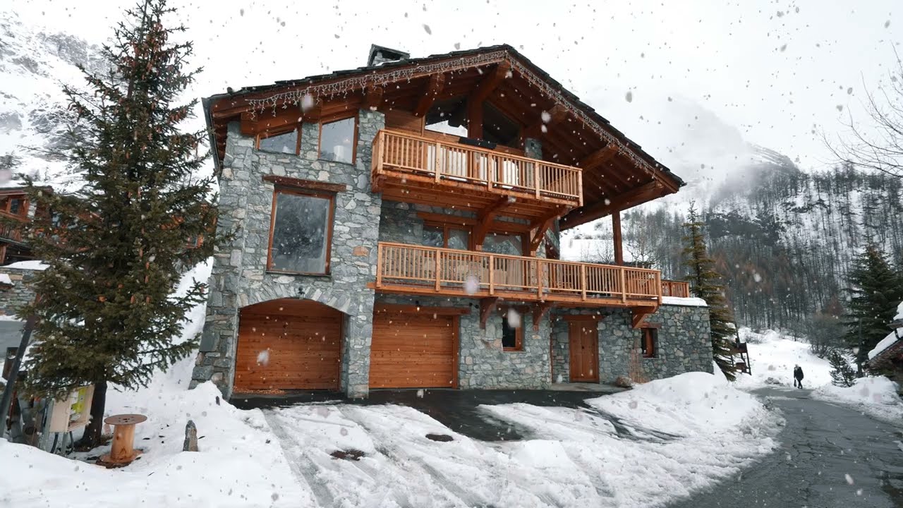 Relaxed Catered Chalet Blackcomb in Val d'Isère