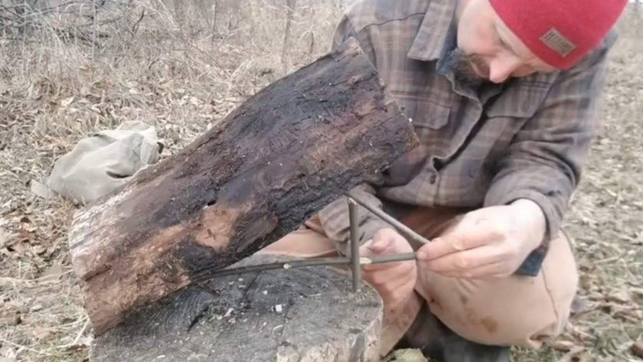 Figure 4 Deadfall Trap