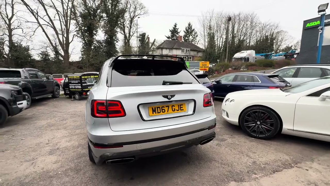 MD67 GJE - Bentley Bentayga