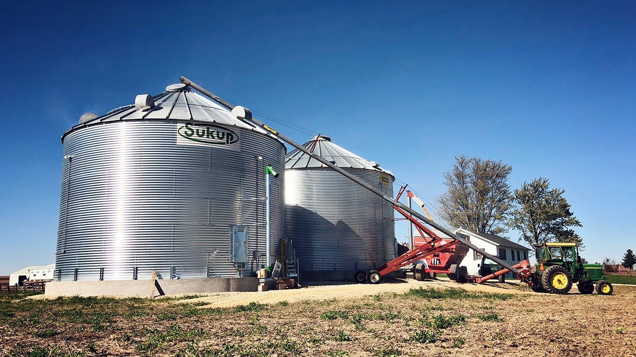Grain Bin POWERSWEEP in Action