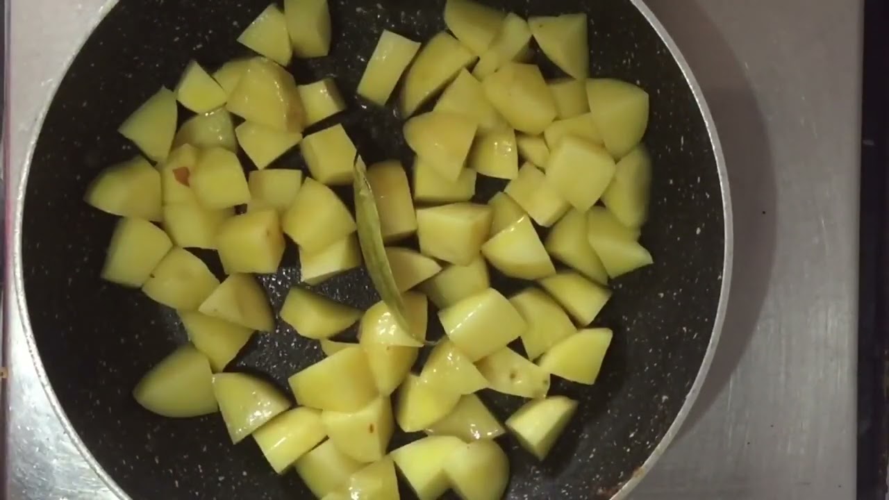 Shimla Mirch aur Aloo recipe | शिमला मिर्च आलू की टेस्टी सूखी सब्ज़ी