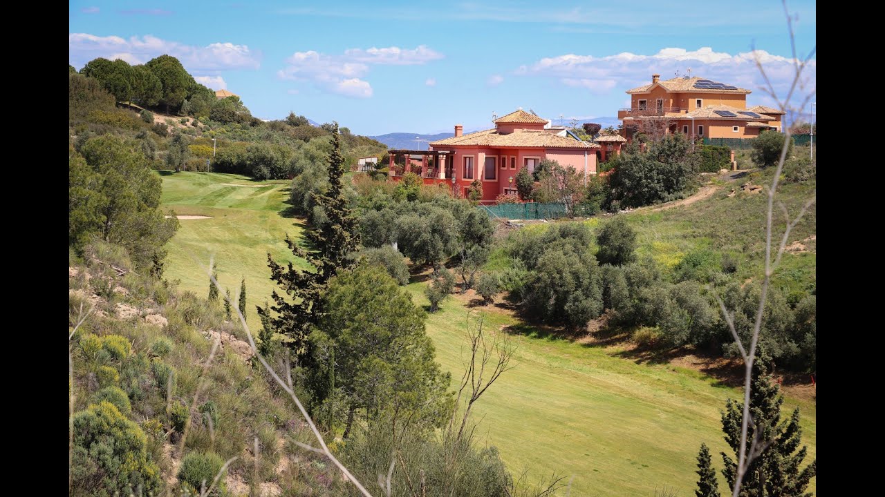 En venta en ANTEQUERA GOLF, preciosa villa de 4 dormitorios.Precio 852.000 €
