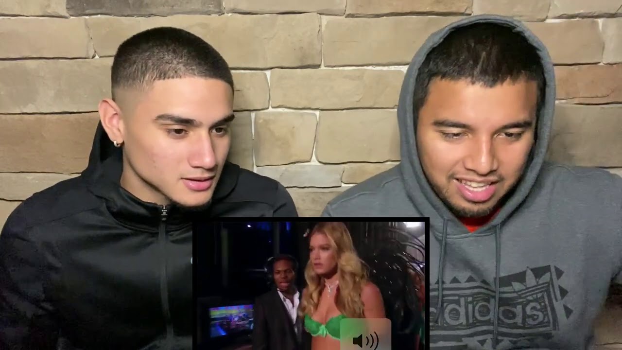 Doutzen Kroes Victoria's Secret Runway Walk 2005 - 2014 HD | REACTION