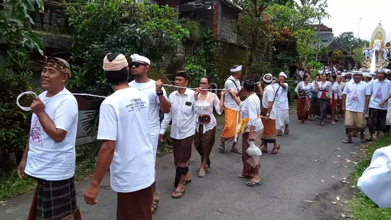 Palebon Ida Pedanda Gede Putu Ngenjung