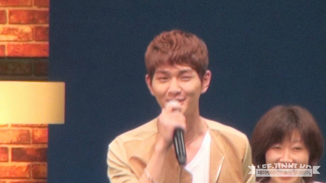 130811 so many cute boy ONEW