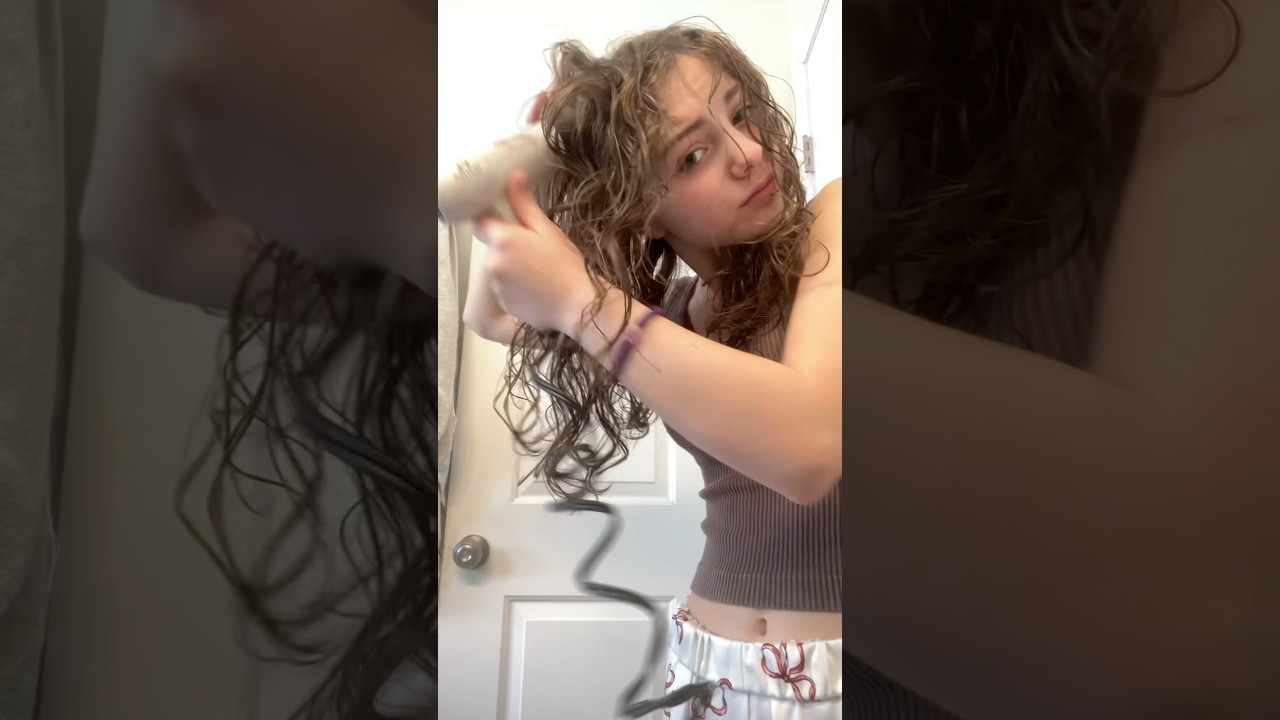 Watching squidgames S2 rn and had to share my rountine bc OMG #curlyhair #curly #natural  #fypage