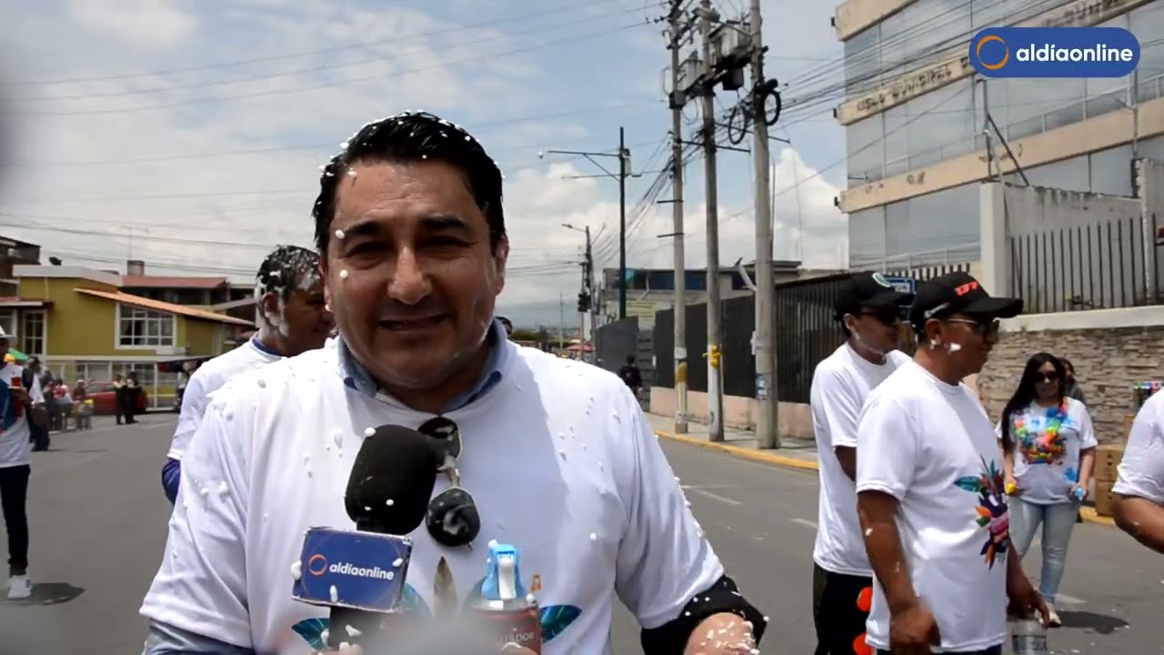 DESFILE DE CARNAVAL 2026 TUVO ACOGIDA EN LATACUNGA