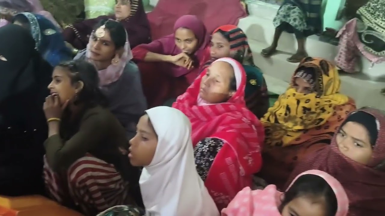 चूड़ी शाह कव्वाली में खुदा आप इसेपिचा दे रहे है आप सब तक हमारे वीडियो लाईक हमारे चैनल को subscribe 