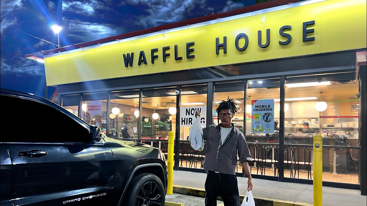 5AM at WAFFLE HOUSE…
