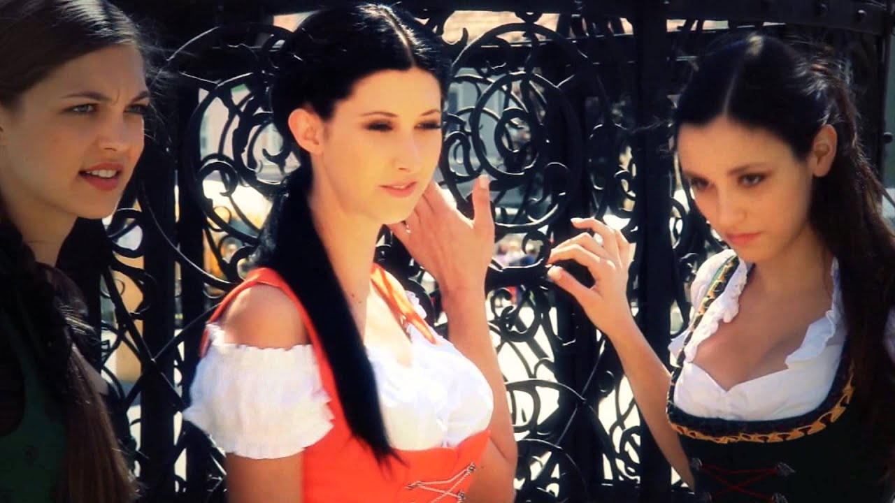 Miss Styria TV - Die 2013-er Missen beim Fotoshooting und auf der Suche nach der Miss Styria 2014