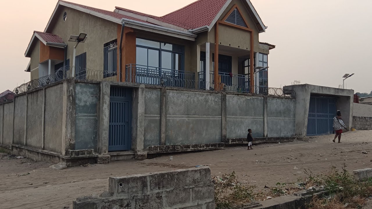 2 OFFRE a VENDRE Ds  CETTE VIDEOS 20m/20m et 14m/30m +MISE VALEUR  NSELE OCC le 4/8/2025 DISCUTEZ 