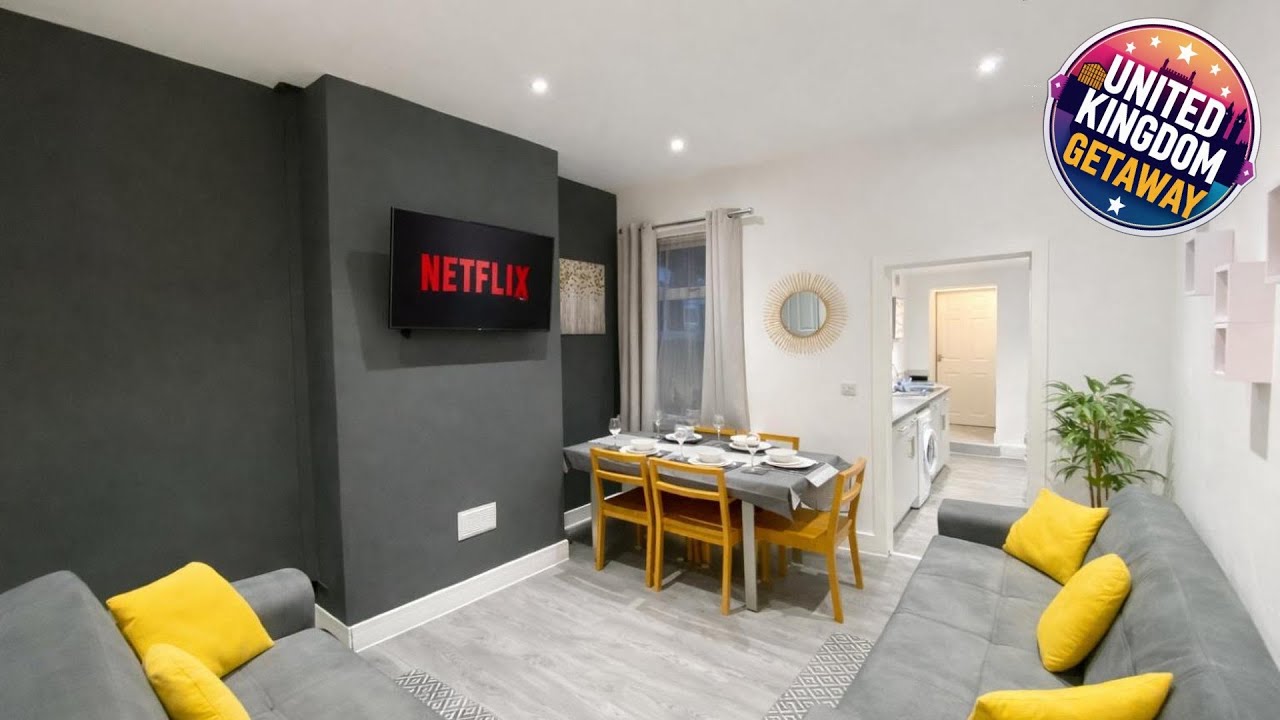 EMERALD LIVING - Stoke-on-Trent Central, close to Water World & Alton Towers, with free parking! | U